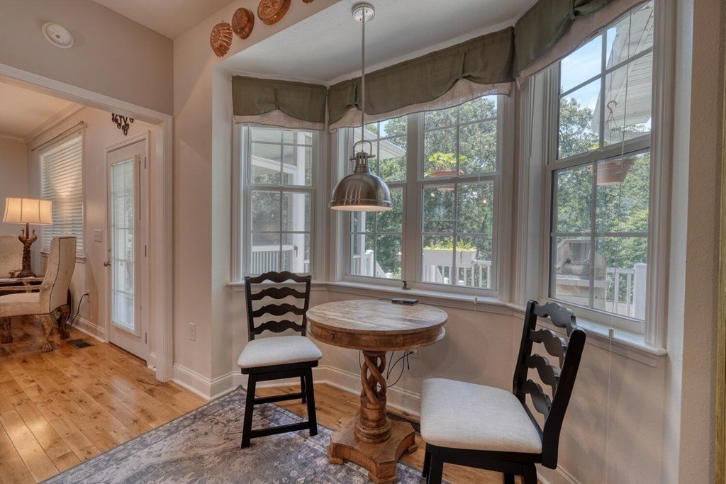 Blairsville, Georgia, 30512, United States, 4 Bedrooms Bedrooms, ,3 BathroomsBathrooms,Residential,For Sale,1983260