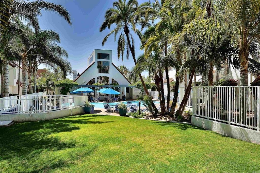 San Diego, California, 92101, United States, 1 Bedroom Bedrooms, ,1 BathroomBathrooms,Residential,For Sale,1996948