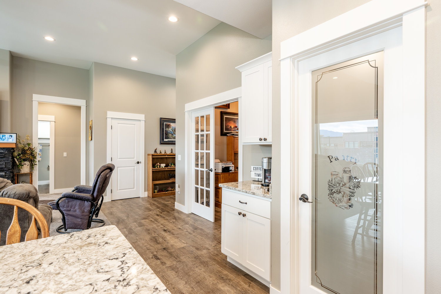 Ranchester, Wyoming, 82839, United States, 3 Bedrooms Bedrooms, ,2 BathroomsBathrooms,Residential,For Sale,2000081