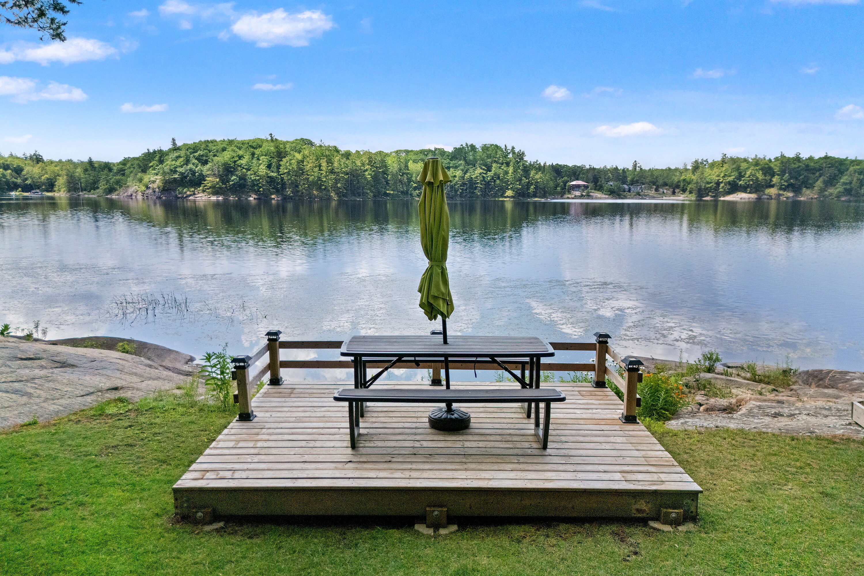  Gibson Lake Family Cottage - 物件實景