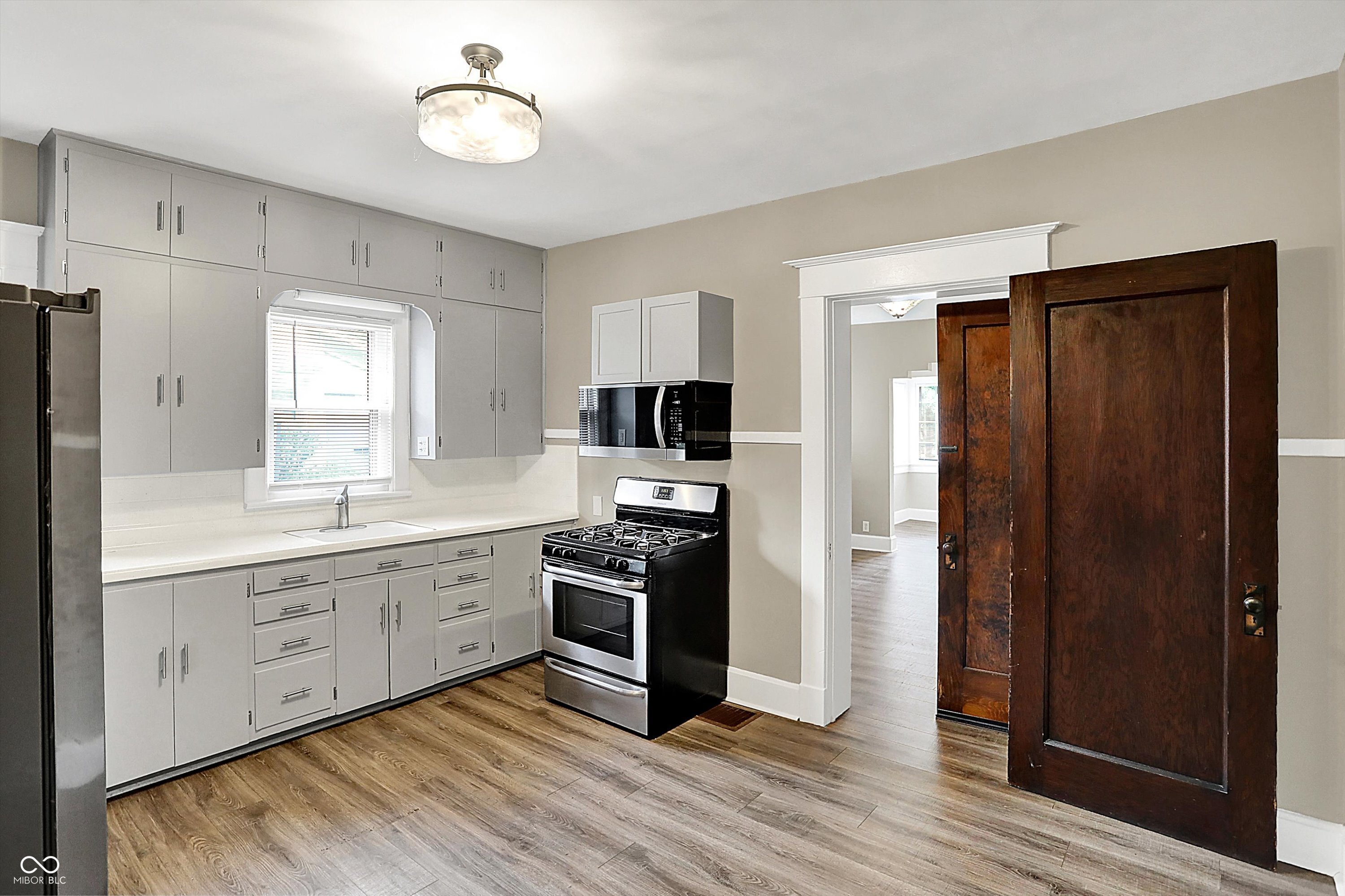 Indianapolis, Indiana, 46201, United States, ,Residential,For Sale,1893687