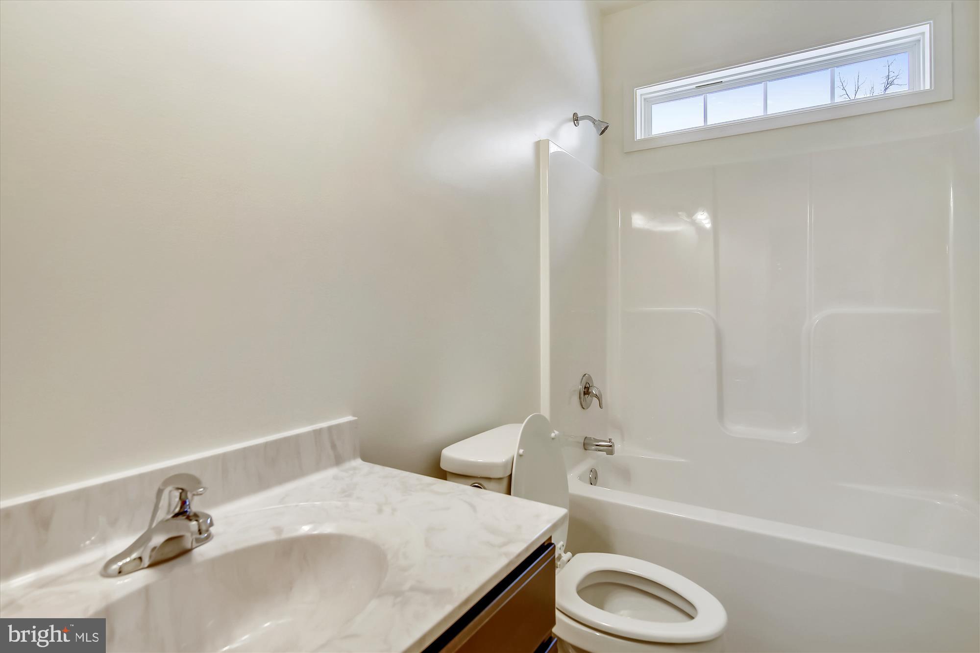Amissville, Virginia, 20106, United States, 3 Bedrooms Bedrooms, ,2 BathroomsBathrooms,Residential,For Sale,1872900