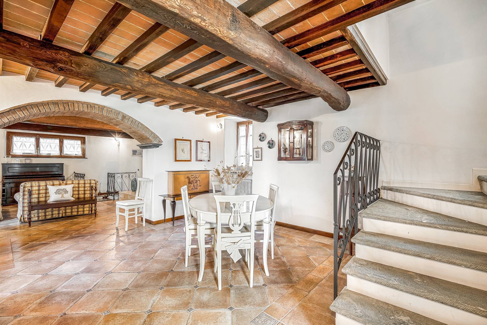 Via Cugnia, Seravezza, Lucca, 55047, IT, 6 Bedrooms Bedrooms, ,7 BathroomsBathrooms,Residential,For Sale,Via Cugnia,1442759