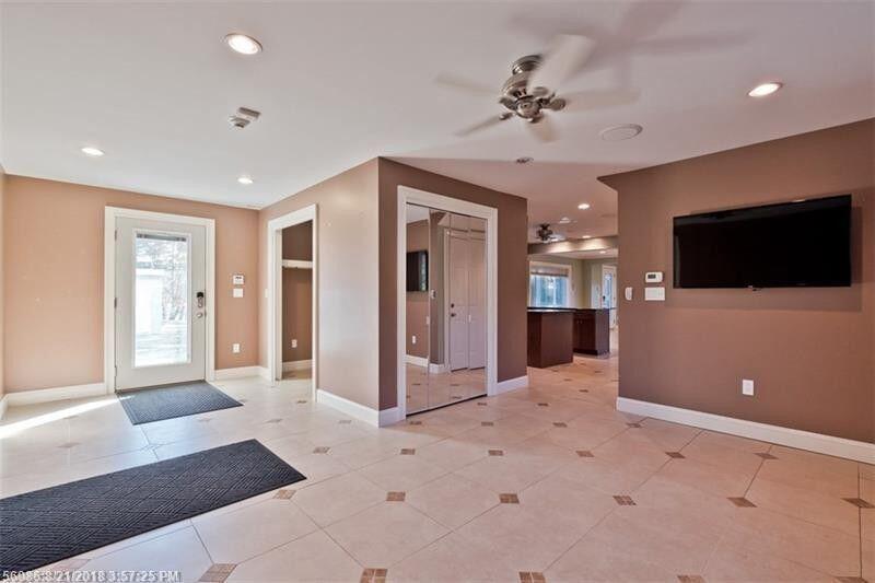 Biddeford, Maine, 04005, United States, ,4 BathroomsBathrooms,Residential,For Sale,1918755