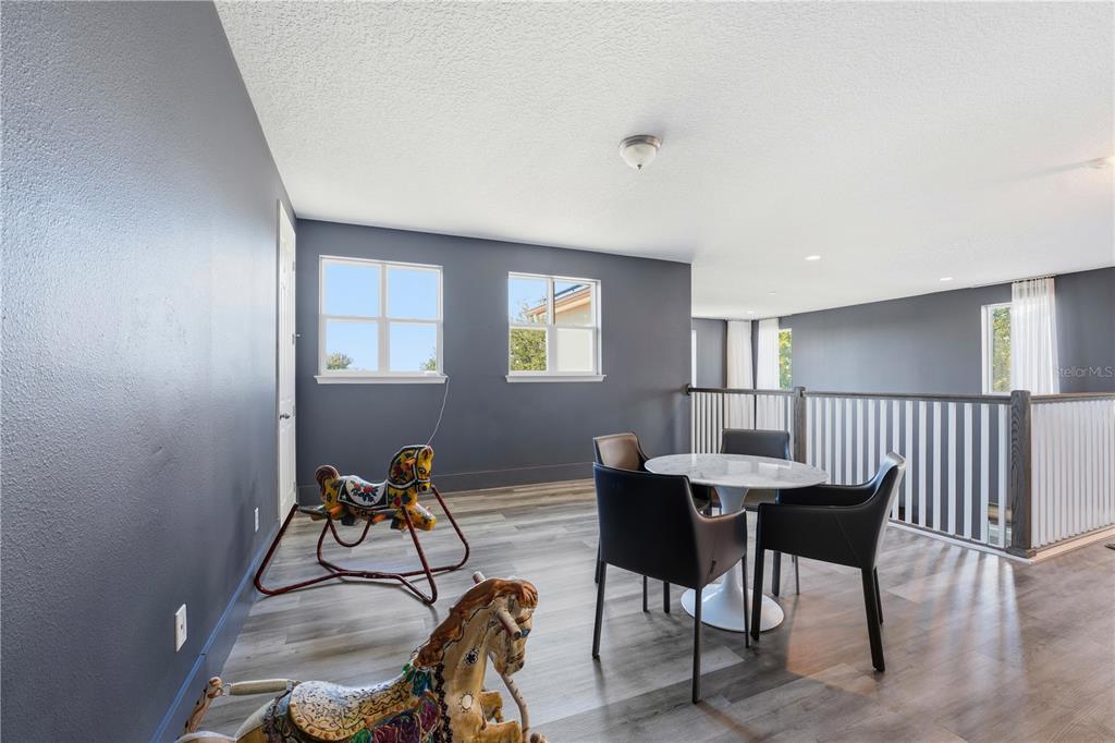 Winter Garden, Florida, 34787, United States, 5 Bedrooms Bedrooms, ,5 BathroomsBathrooms,Residential,For Sale,1987949