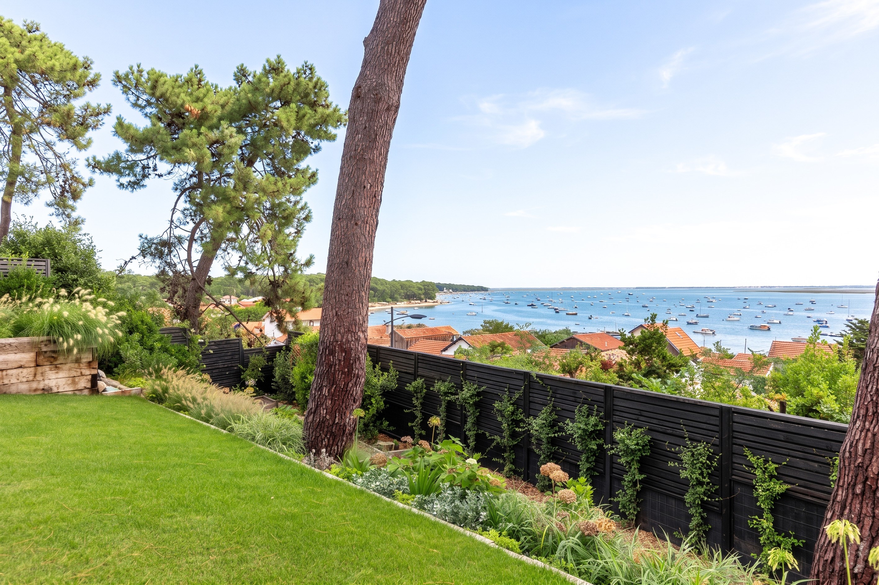  CAP FERRET  PENINSULA - FULLY RENOVATED VILLA WITH PANORAMIC VIEW ONTO THE BASIN - 物件實景