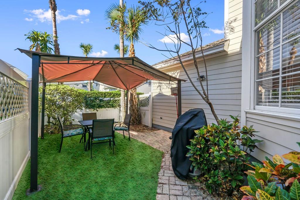 CELEBRATION, Florida, 34747, United States, 4 Bedrooms Bedrooms, ,3 BathroomsBathrooms,Residential,For Sale,1916311