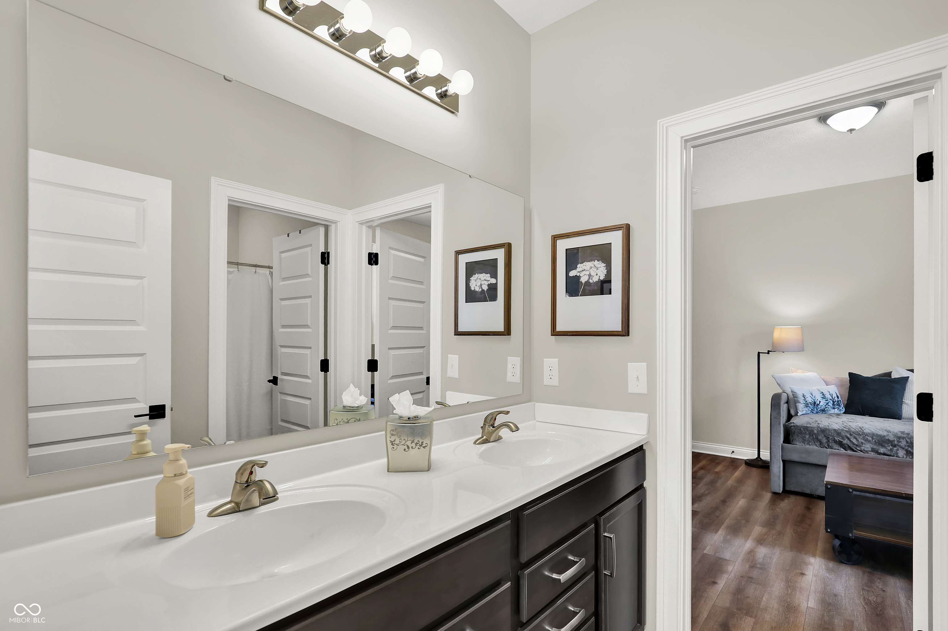 Brownsburg, Indiana, 46112, United States, 7 Bedrooms Bedrooms, ,6 BathroomsBathrooms,Residential,For Sale,2008601