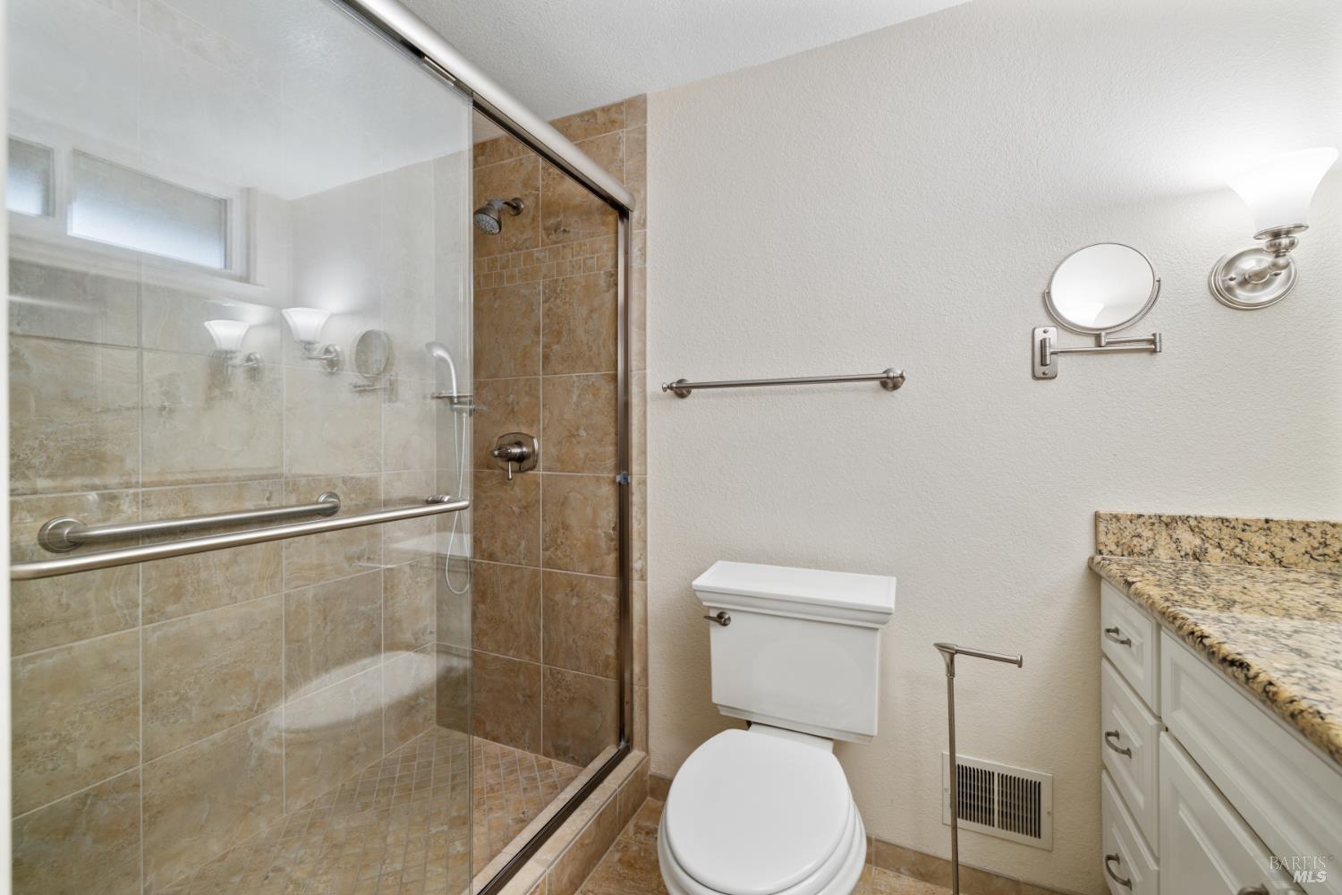 Santa Rosa, California, 95409, United States, 2 Bedrooms Bedrooms, ,2 BathroomsBathrooms,Residential,For Sale,1975845