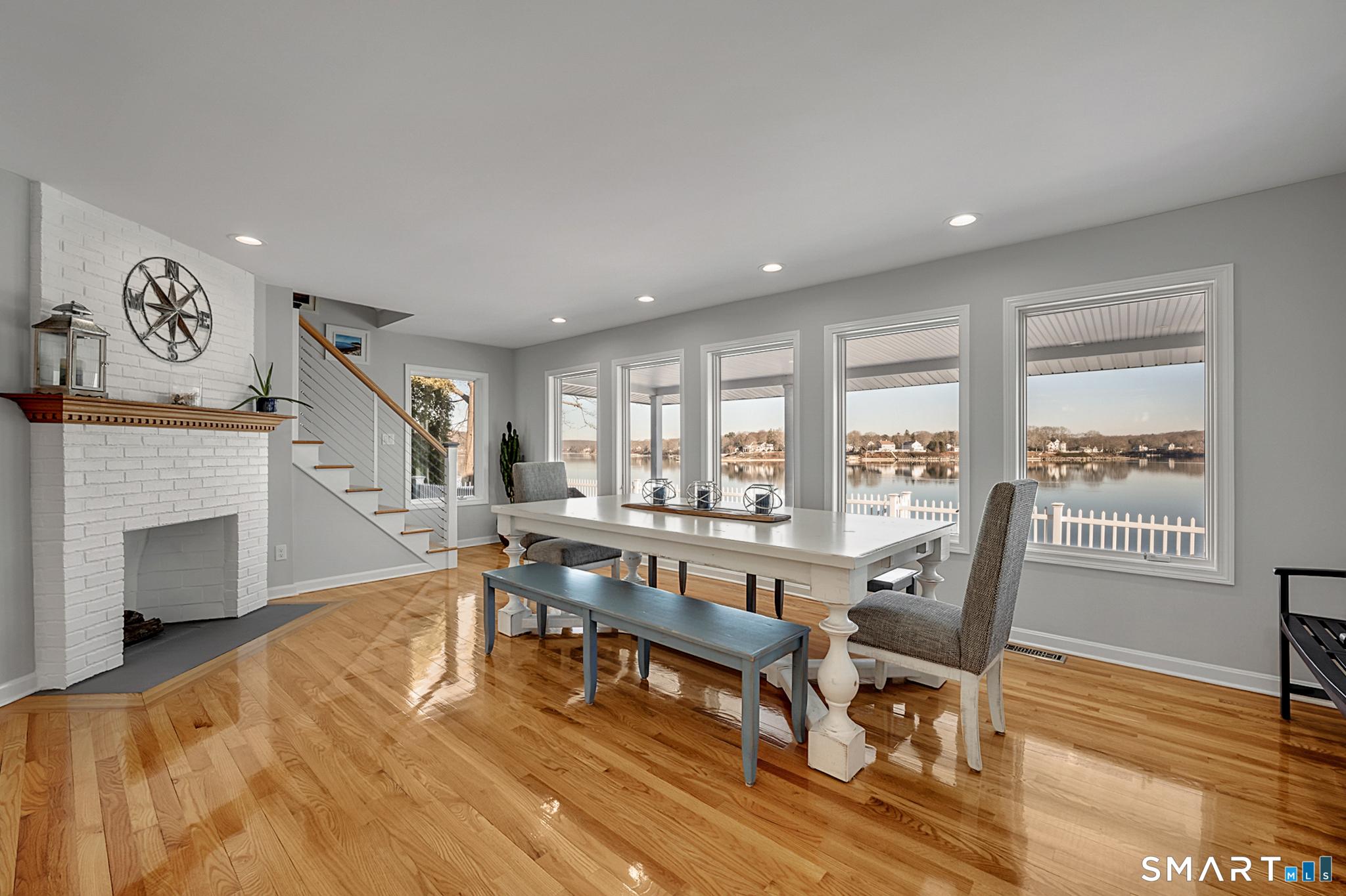 East Lyme, Connecticut, 06357, United States, 3 Bedrooms Bedrooms, ,3 BathroomsBathrooms,Residential,For Sale,2005306