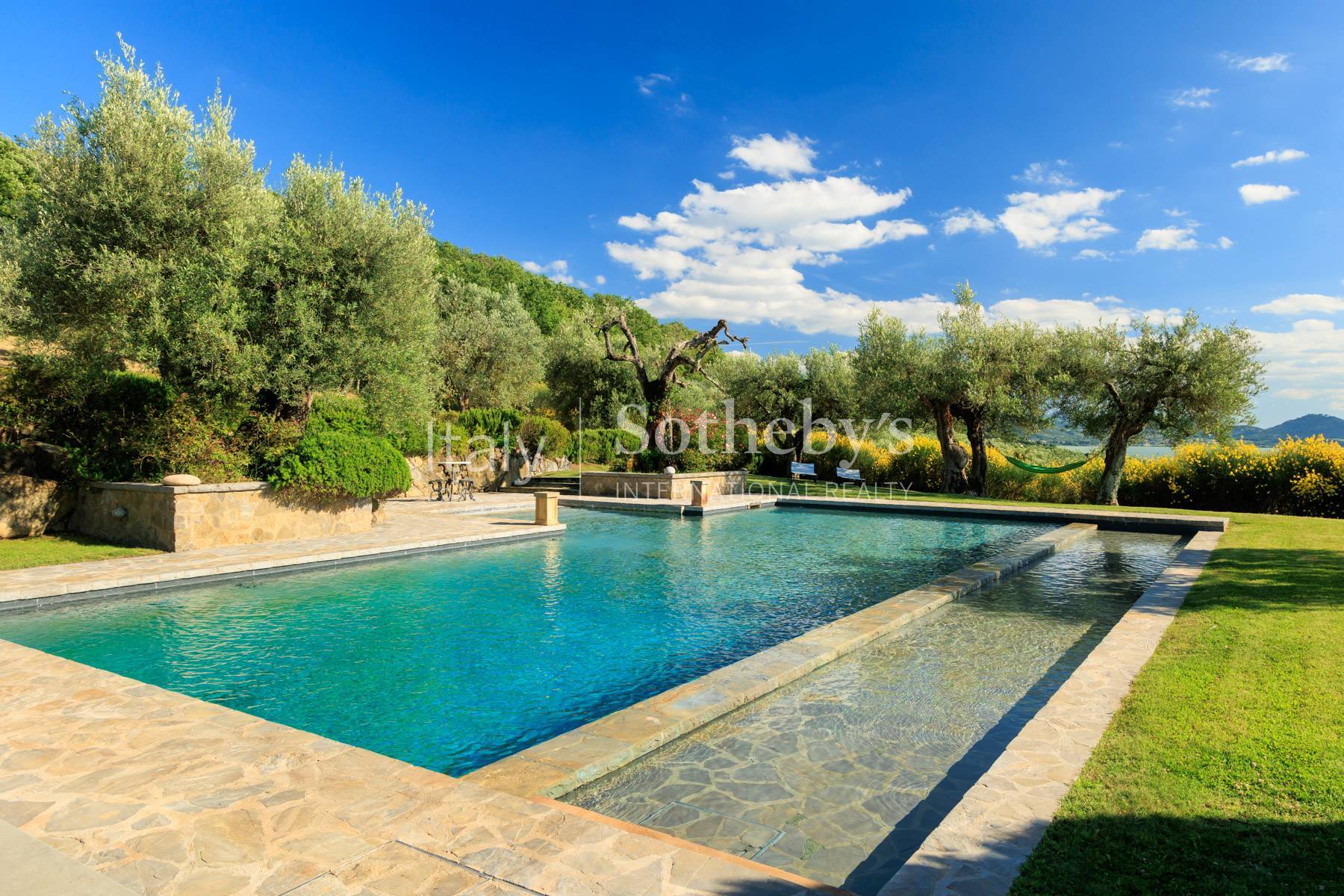  Esquisite villa with breathtaking view on the Lake Trasimeno - 物件實景