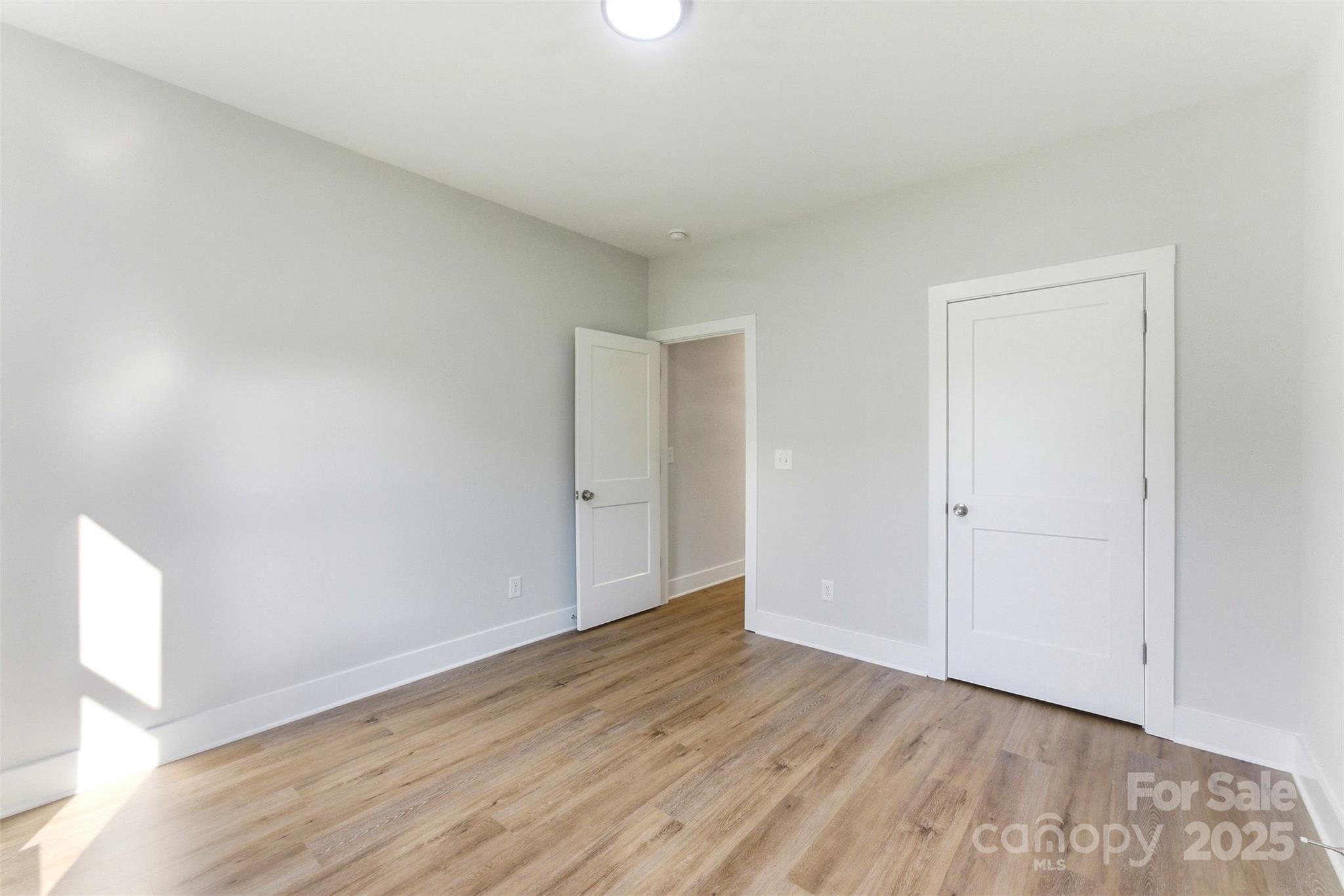 Conover, North Carolina, 28613, United States, 3 Bedrooms Bedrooms, ,2 BathroomsBathrooms,Residential,For Sale,1969077