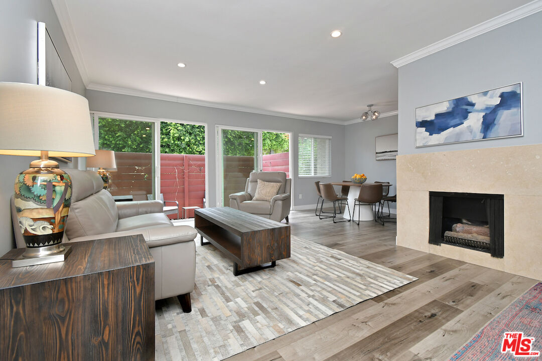 Los Angeles, California, 90077, United States, 2 Bedrooms Bedrooms, ,2 BathroomsBathrooms,Residential,For Sale,1919812
