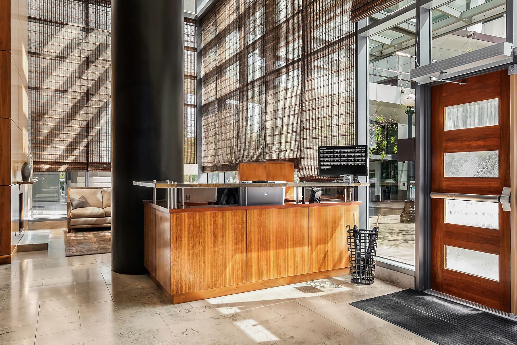  650 Bellevue Wy NE, Bellevue, WA 98004 - 物件實景