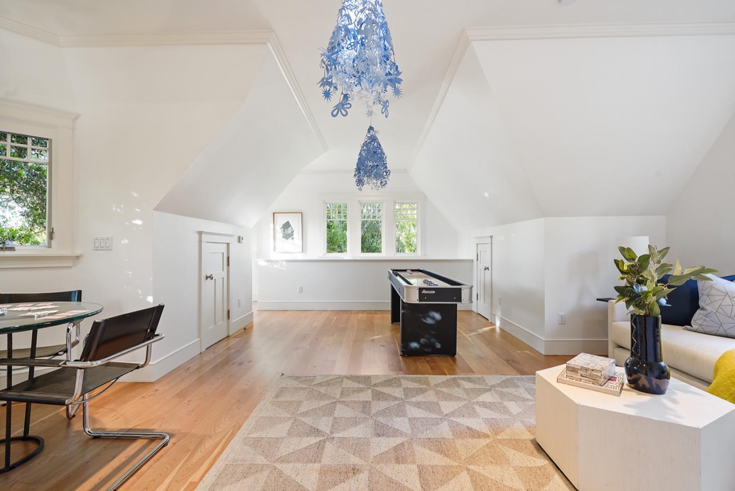 535 Kingsley Ave, Palo Alto, California, 94301, United States, 5 Bedrooms Bedrooms, ,4 BathroomsBathrooms,Residential,For Sale,535 Kingsley Ave,1664262
