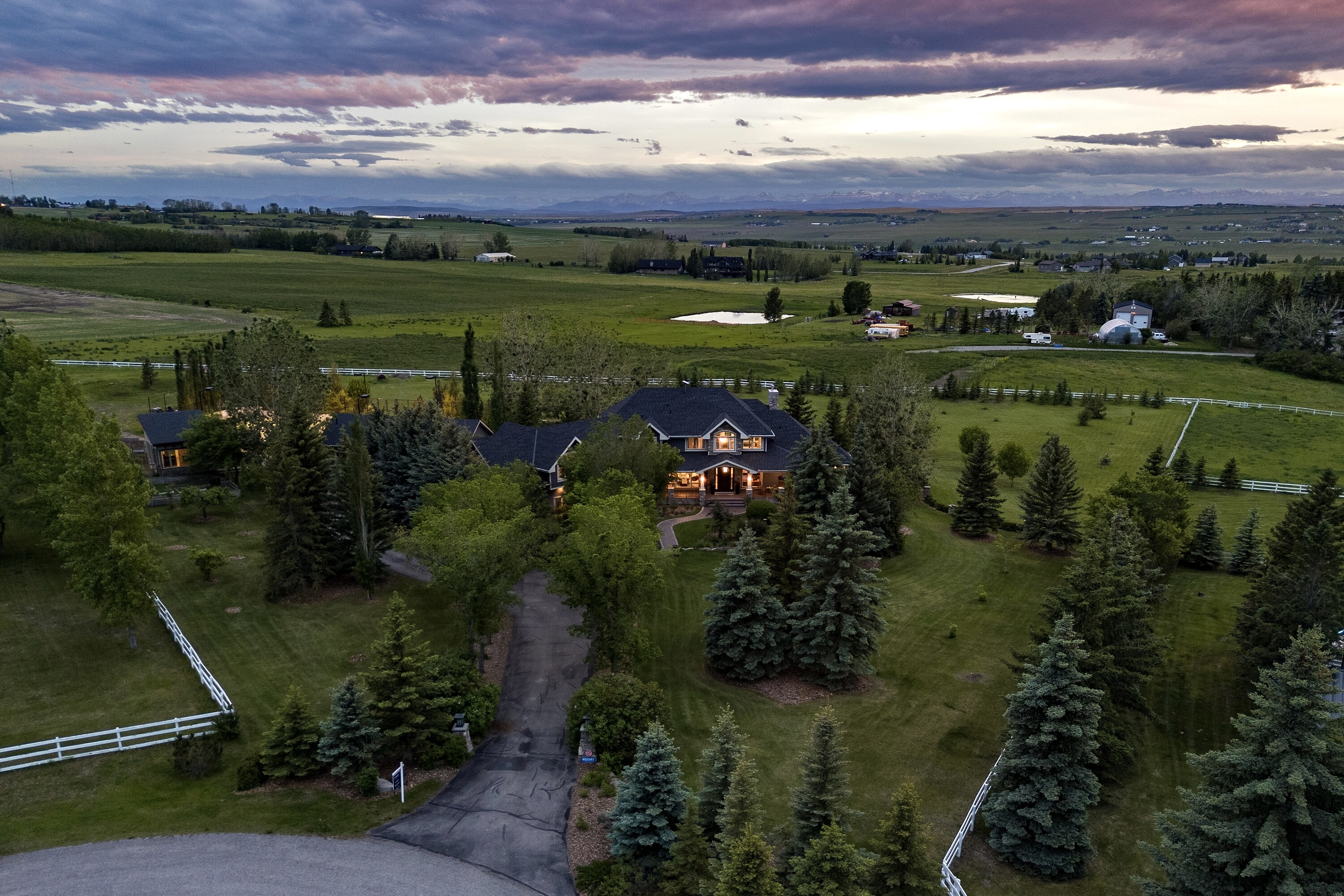  Rural Foothills County, Calgary and Foothills - 物件實景