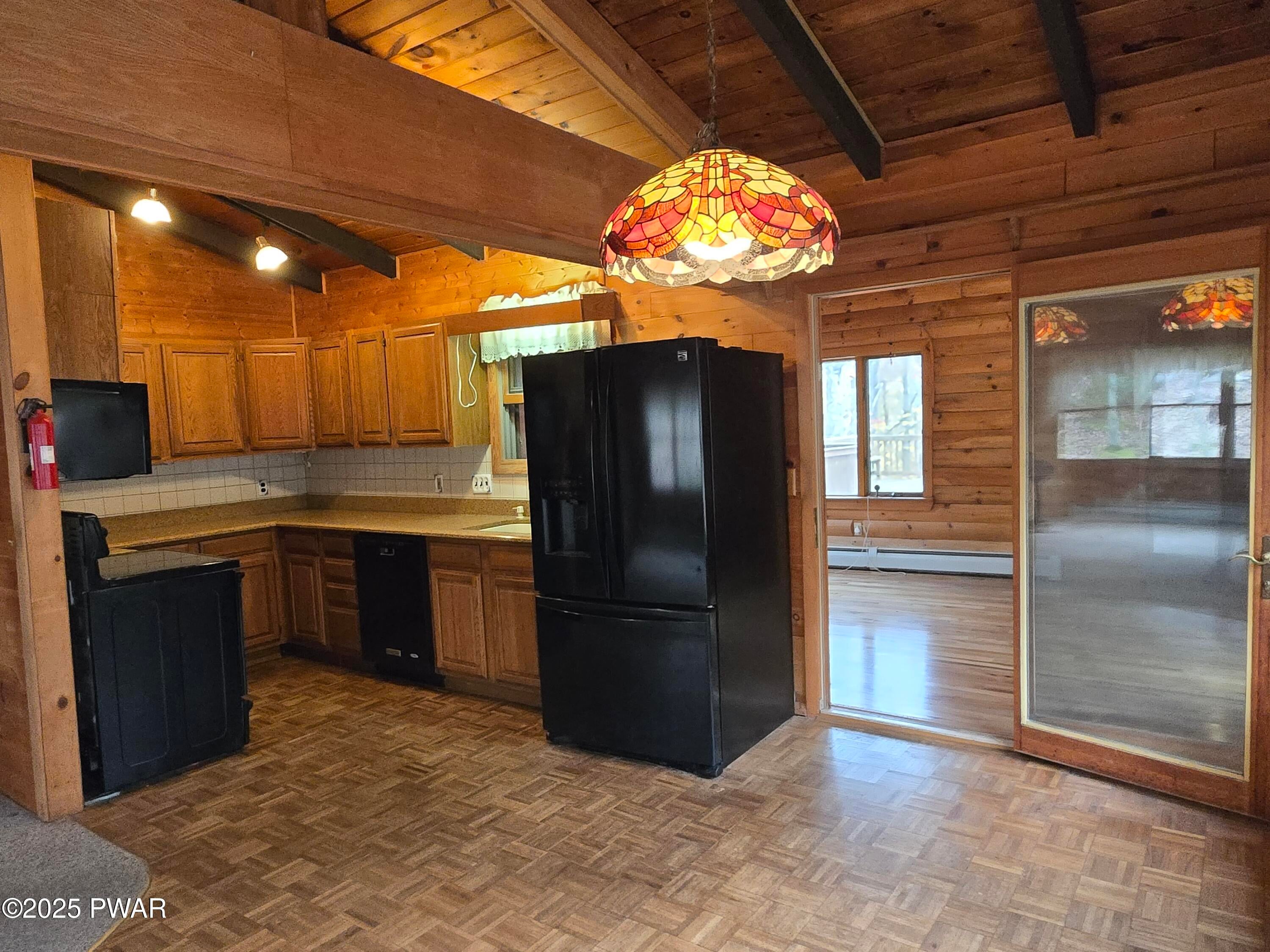 Lords Valley, Pennsylvania, 18428, United States, 5 Bedrooms Bedrooms, ,4 BathroomsBathrooms,Residential,For Sale,1977251