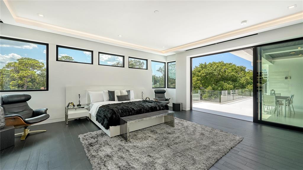 Sarasota, Florida, 34239, United States, 5 Bedrooms Bedrooms, ,8 BathroomsBathrooms,Residential,For Sale,1991570