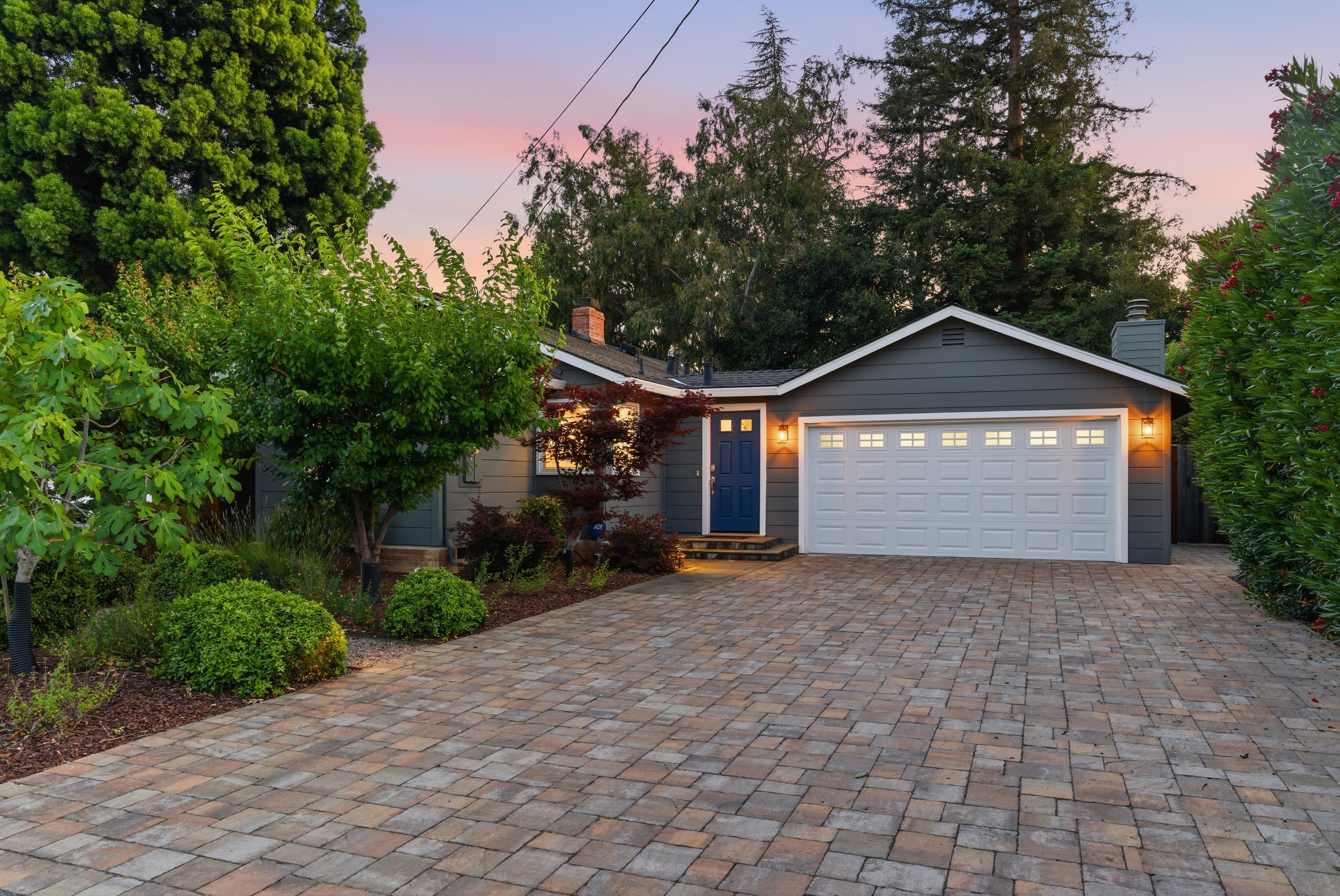  Elegant Single-Story Living on a Premier Corner Lot in Monte Sereno - 物件實景