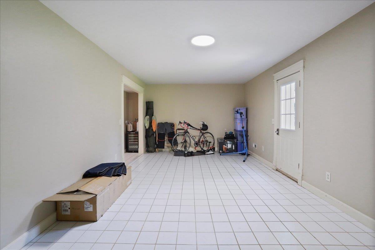 Mcgaheysville, Virginia, 22840, United States, 4 Bedrooms Bedrooms, ,4 BathroomsBathrooms,Residential,For Sale,1877155