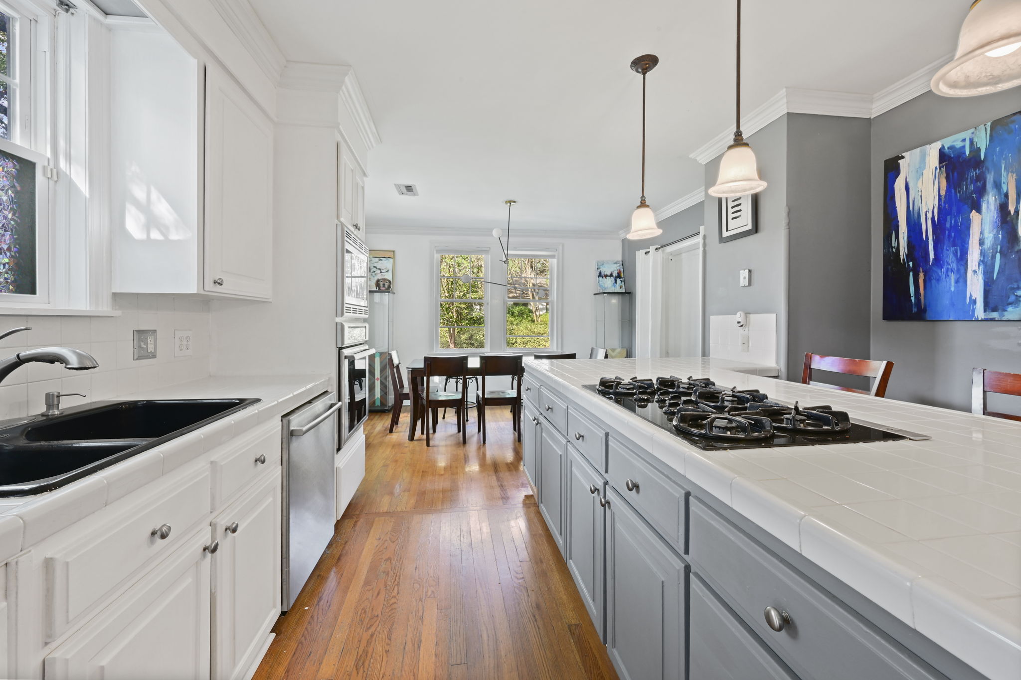 Baton Rouge, Louisiana, 70808, United States, 4 Bedrooms Bedrooms, ,3 BathroomsBathrooms,Residential,For Sale,2000446