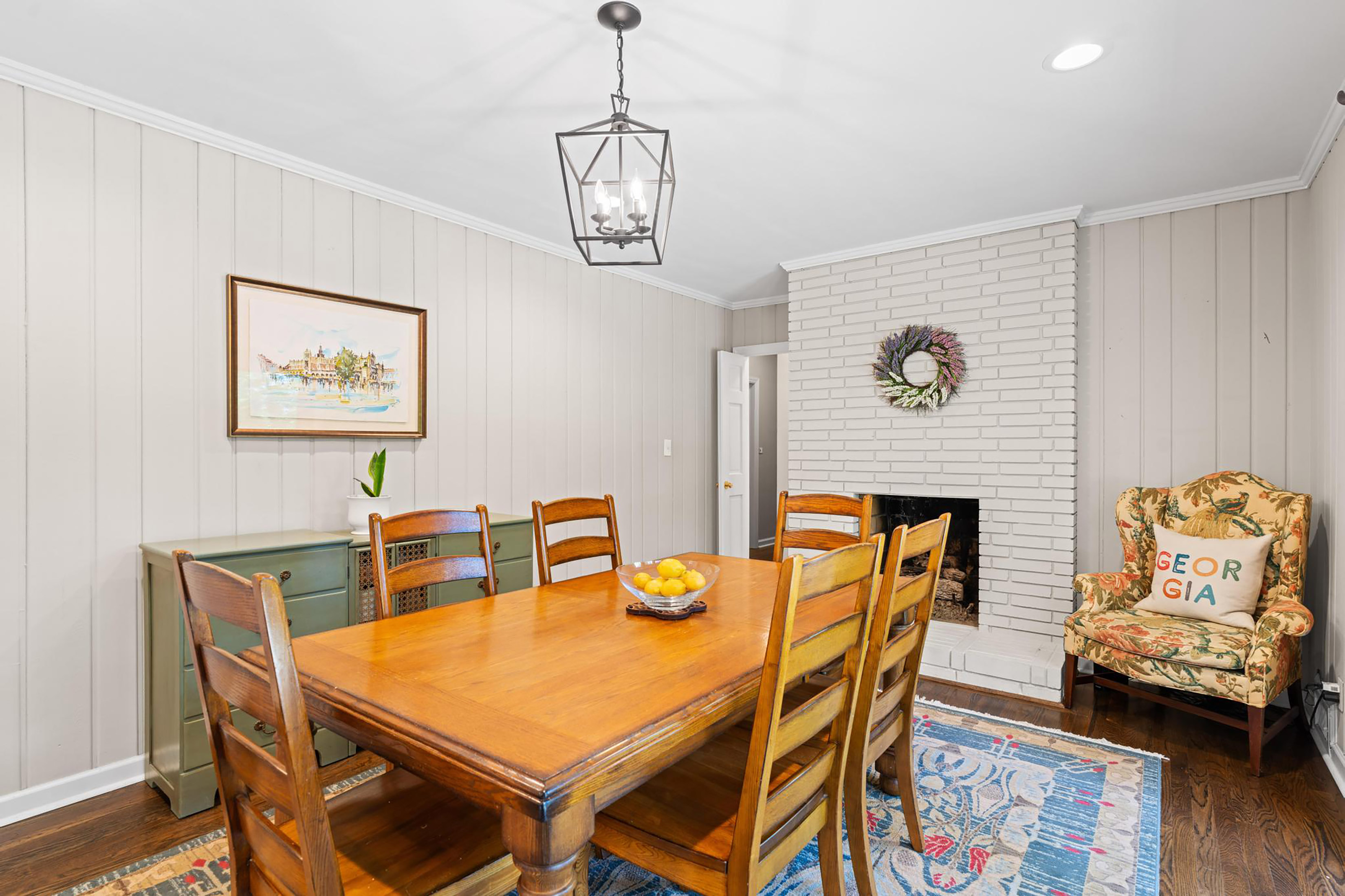  Lovely Ranch Home with Striking Curb Appeal and Modern Updates - 物件實景