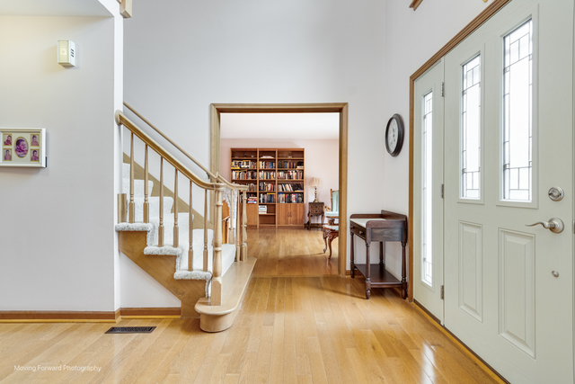 Algonquin, Illinois, 60102, United States, 4 Bedrooms Bedrooms, ,Residential,For Sale,1978319