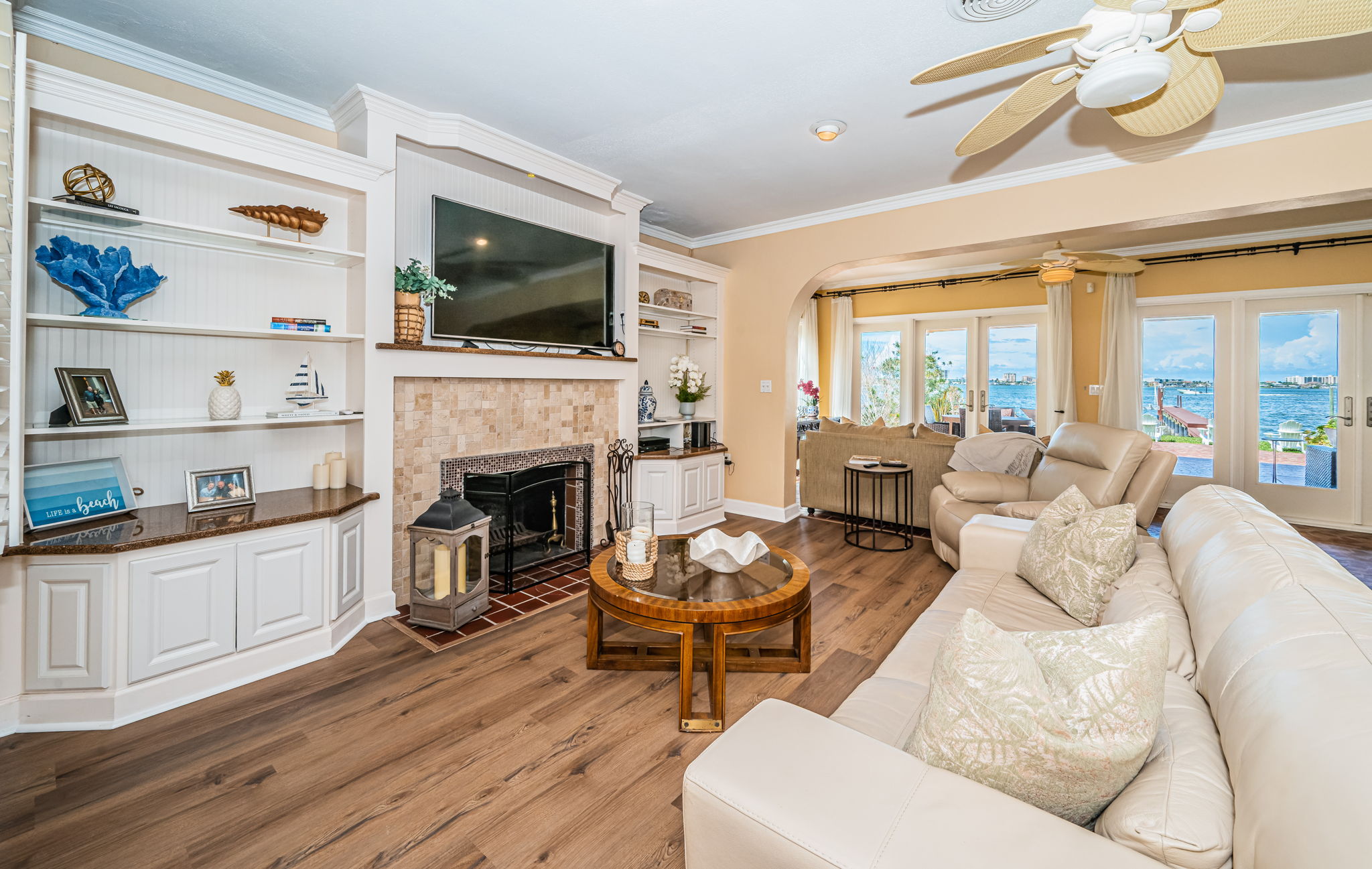 Clearwater, Florida, 33755, United States, 2 Bedrooms Bedrooms, ,2 BathroomsBathrooms,Residential,For Sale,1978253