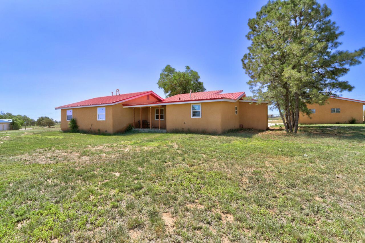 Edgewood, New Mexico, 87015, United States, 4 Bedrooms Bedrooms, ,2 BathroomsBathrooms,Residential,For Sale,1868878