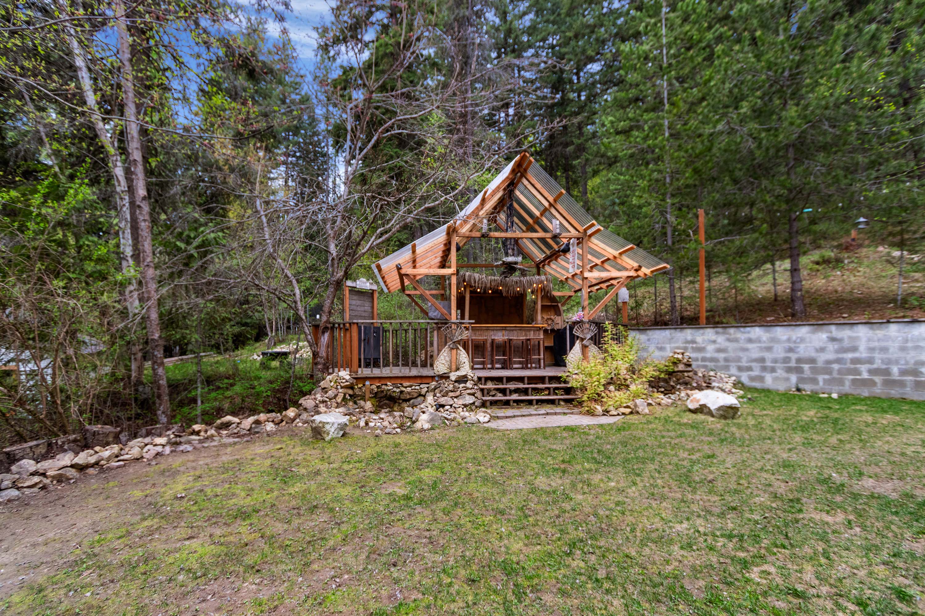 Sandpoint, Idaho, 83864, United States, 3 Bedrooms Bedrooms, ,2 BathroomsBathrooms,Residential,For Sale,1924530