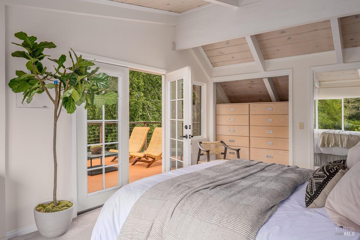Napa, California, 94559, United States, 4 Bedrooms Bedrooms, ,3 BathroomsBathrooms,Residential,For Sale,1907736
