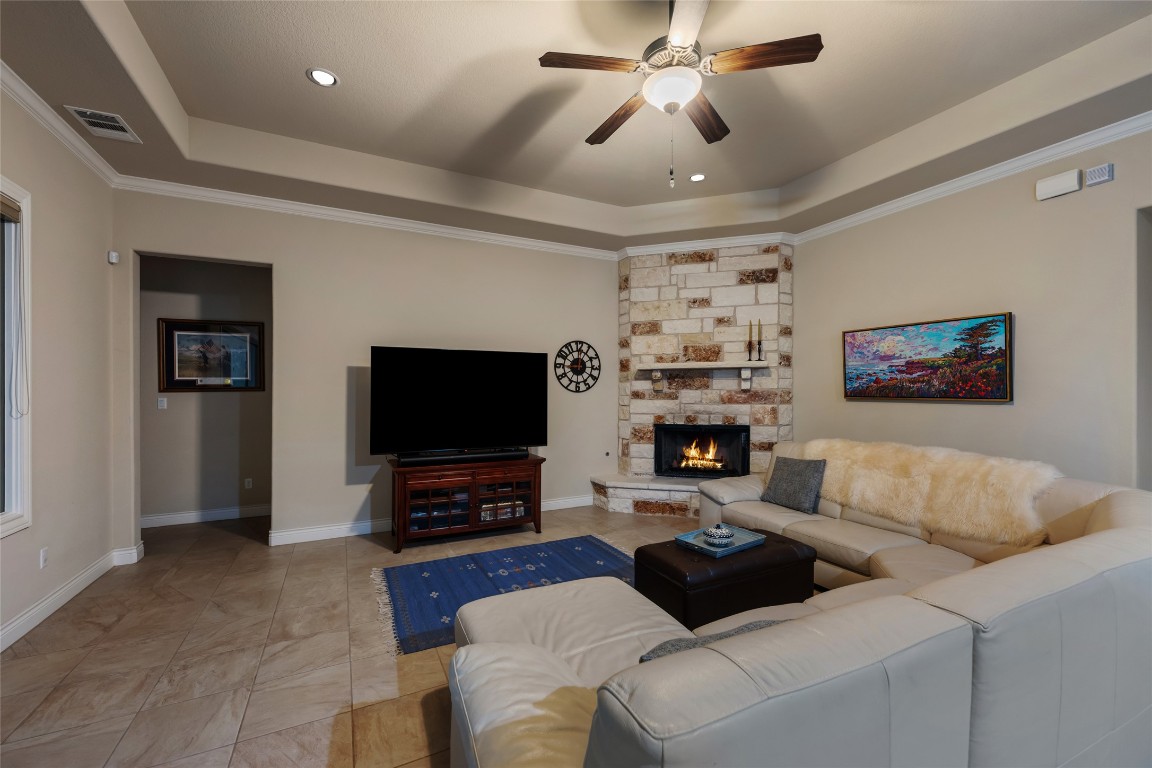 Georgetown, Texas, 78633, United States, 3 Bedrooms Bedrooms, ,3 BathroomsBathrooms,Residential,For Sale,1902605