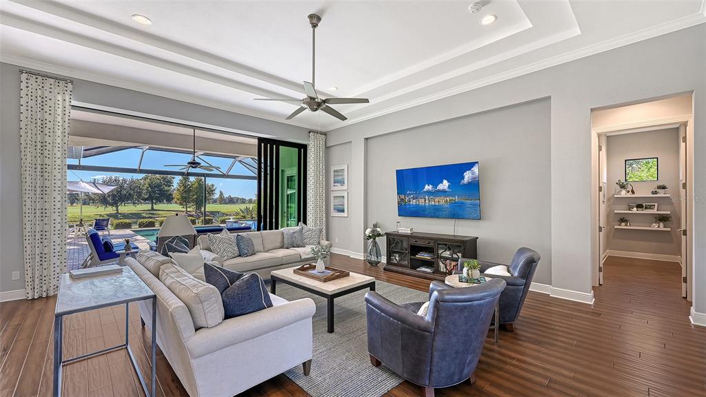 Lakewood Ranch, Florida, 34202, United States, 3 Bedrooms Bedrooms, ,3 BathroomsBathrooms,Residential,For Sale,1998247