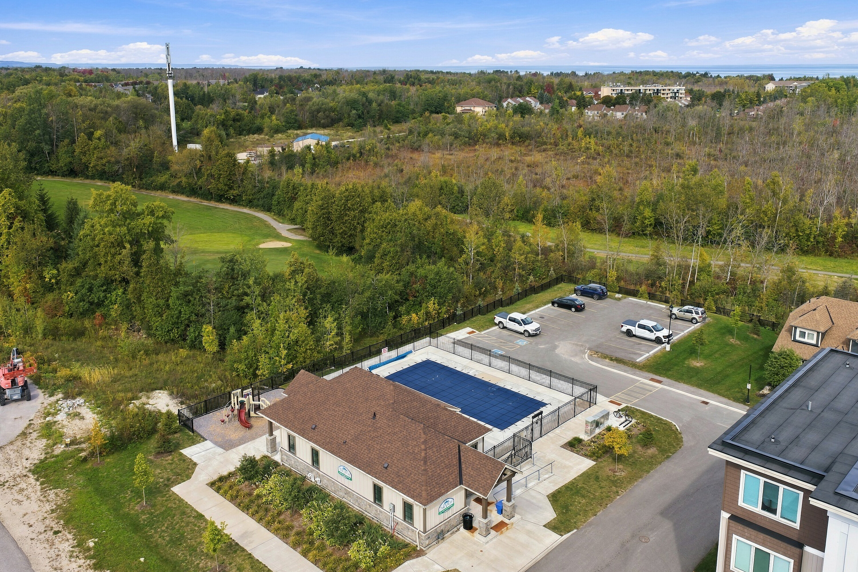  Charming Collingwood Condo - 物件實景