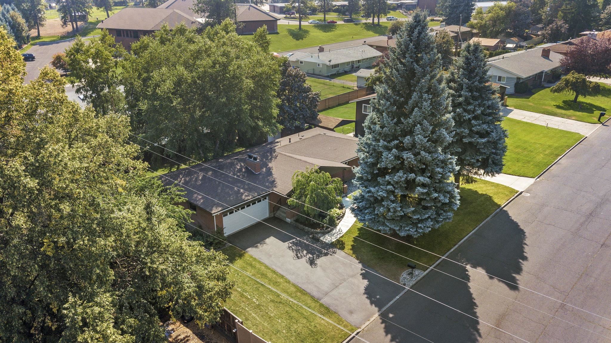 Spokane, Washington, 99208, United States, 4 Bedrooms Bedrooms, ,3 BathroomsBathrooms,Residential,For Sale,1938722