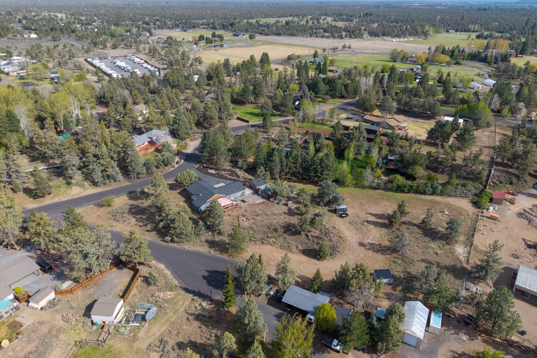  64911 Glacier View Drive Bend, OR 97703 - 物件實景