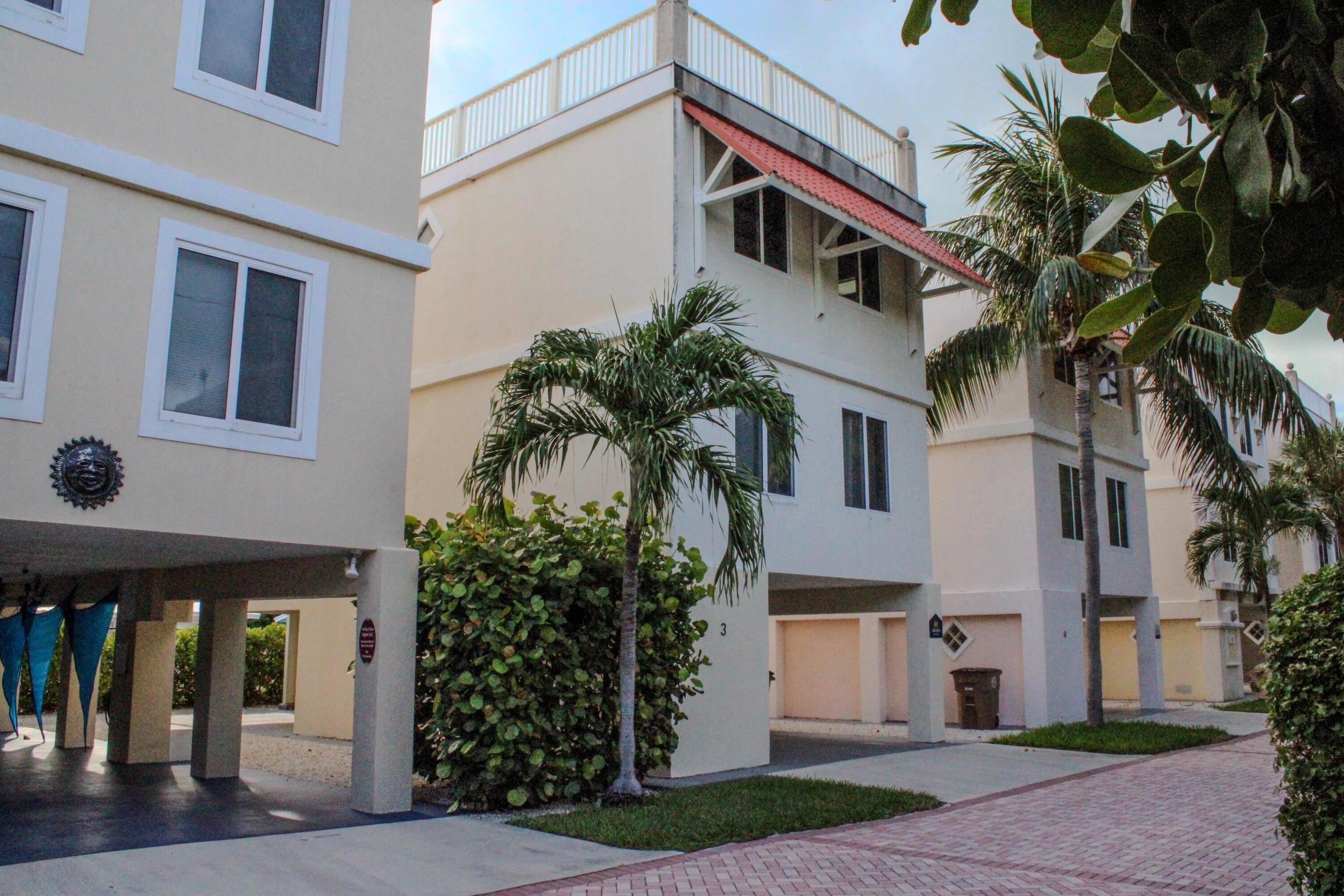 MARATHON, Florida, 33050, United States, 3 Bedrooms Bedrooms, ,3 BathroomsBathrooms,Residential,For Sale,1901475