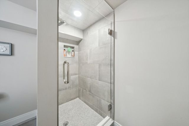 Birmingham, Michigan, 48009, United States, 5 Bedrooms Bedrooms, ,Residential,For Sale,1792360