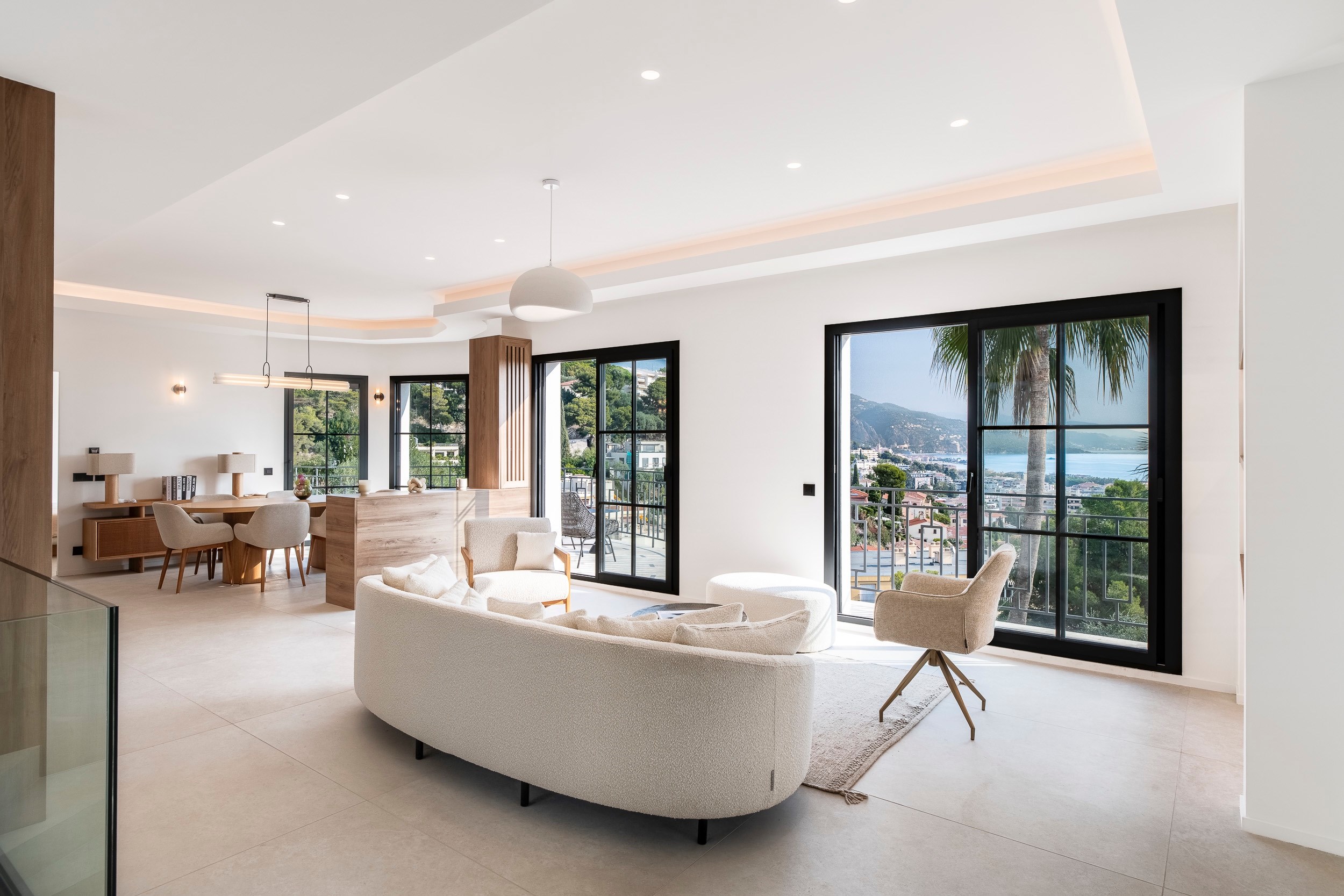  Renovated contemporary villa with pool near Monaco in Roquebrune-Cap-Martin - 物件實景