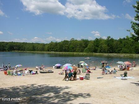 Lords Valley, Pennsylvania, 18428, United States, 3 Bedrooms Bedrooms, ,3 BathroomsBathrooms,Residential,For Sale,2005148