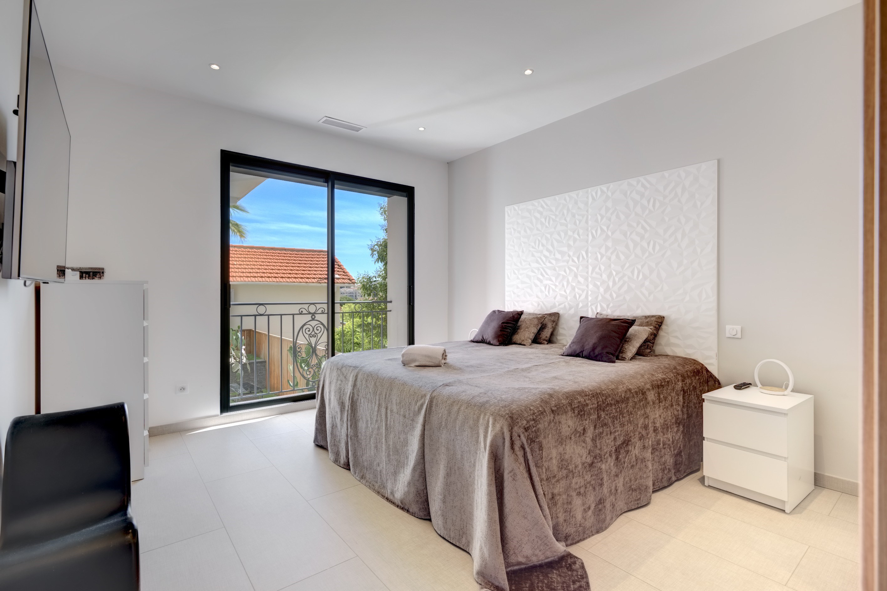  Cannes Petit Juas renovated townhouse with heated pool and garage - 物件實景