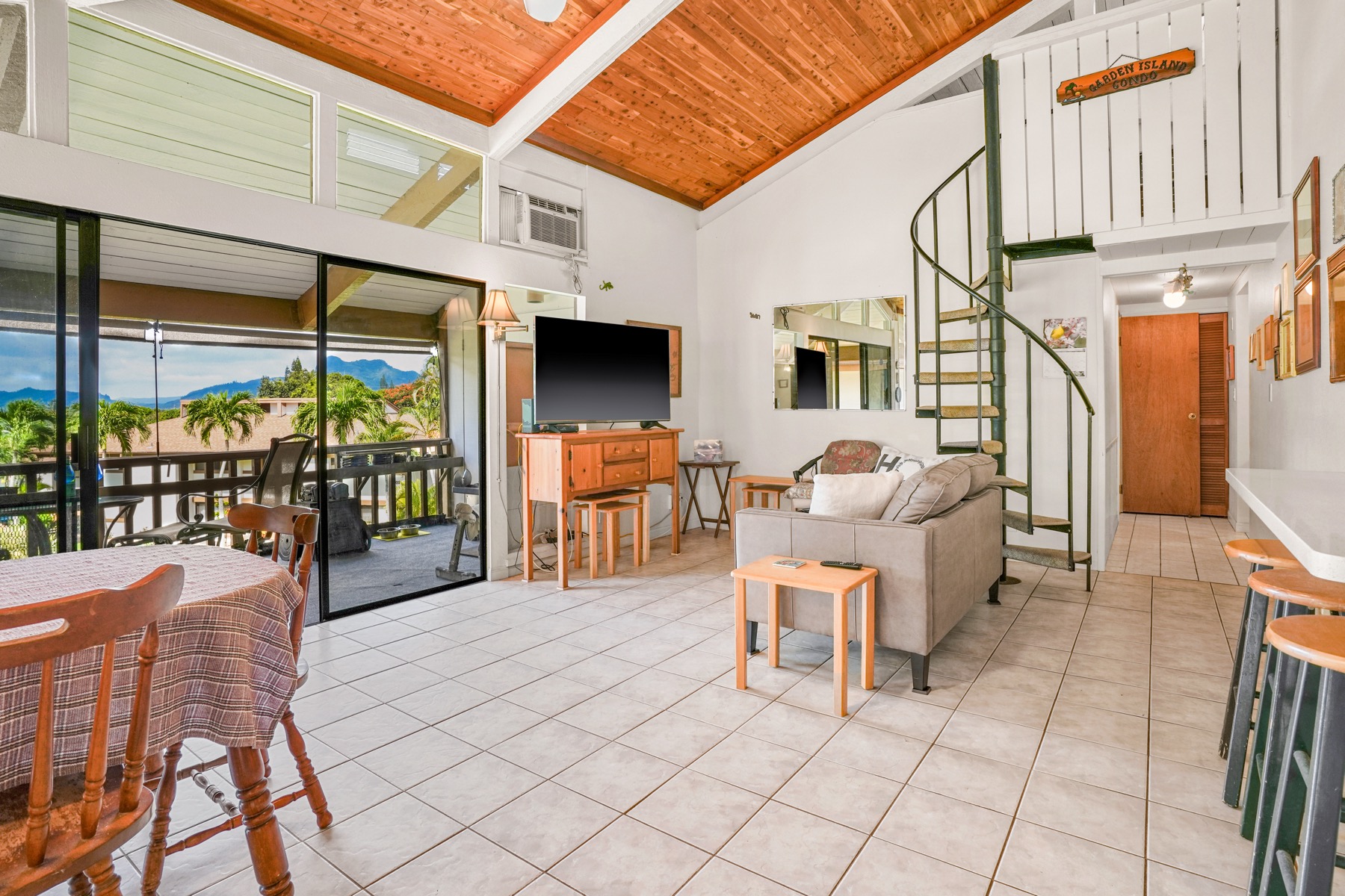4701 Kawaihau Road #M201, Kapaa, HI 96746 