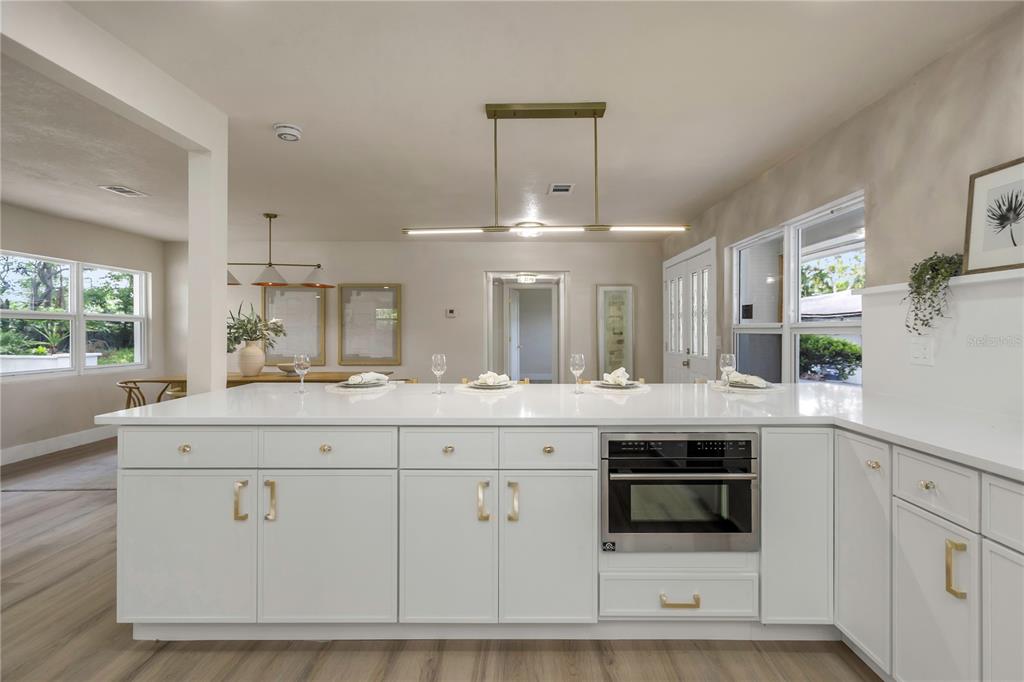 Belleair Bluffs, Florida, 33770, United States, 4 Bedrooms Bedrooms, ,3 BathroomsBathrooms,Residential,For Sale,1906119