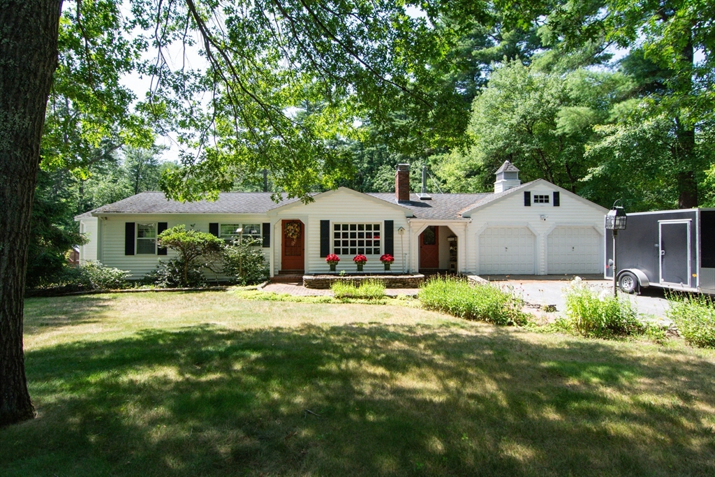 Hanson, Massachusetts, 02341, United States, 3 Bedrooms Bedrooms, ,Residential,For Sale,1920673