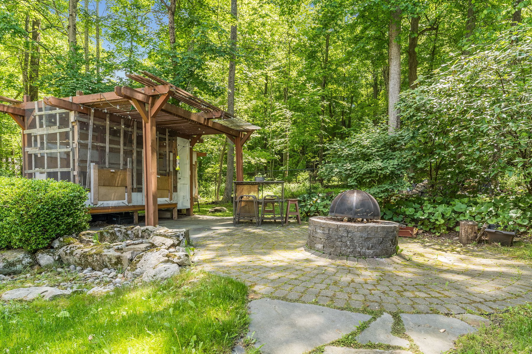  Custom Colonial Designed for Both Everyday Living and Grand-Scale Entertaining - 物件實景