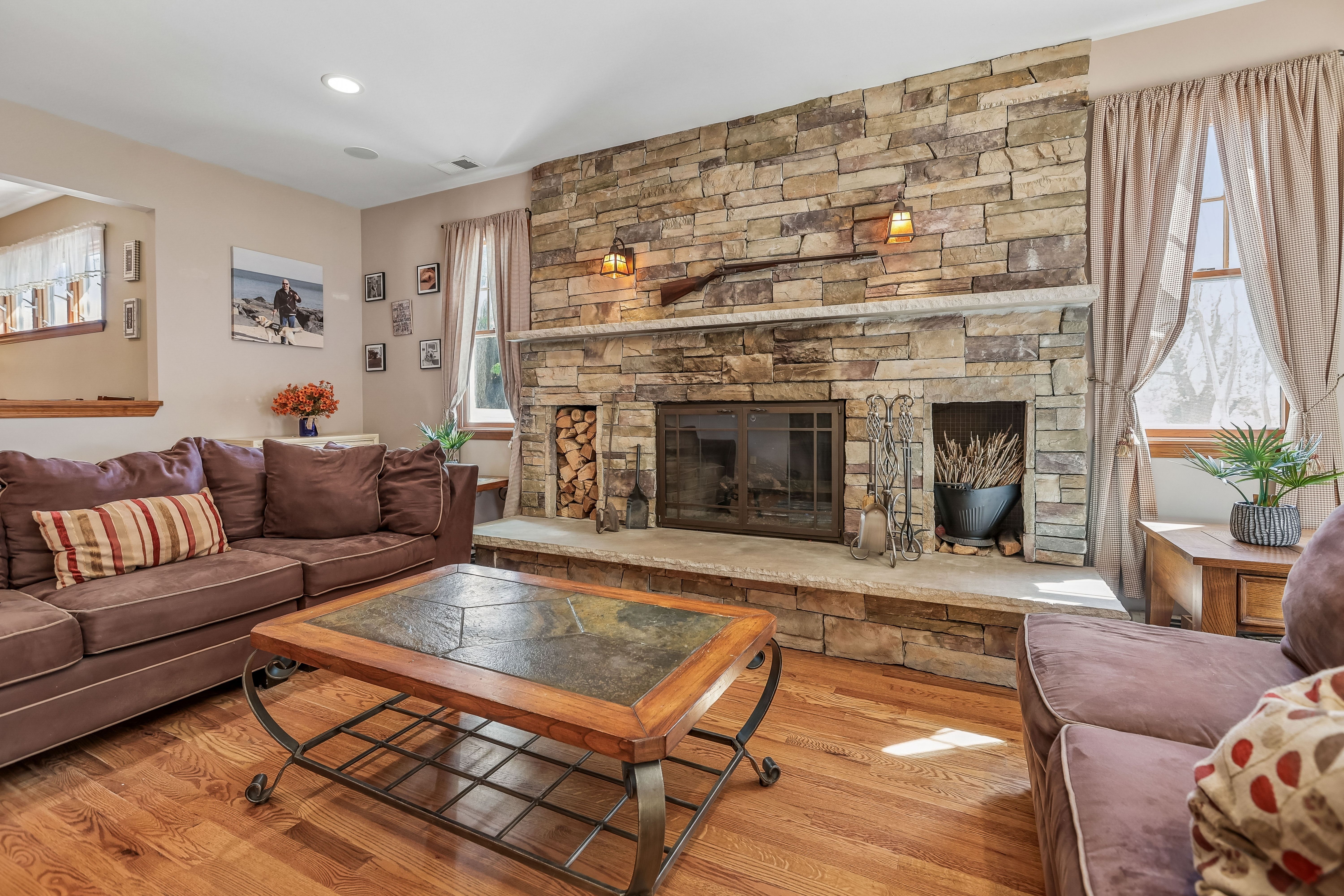  1700 Maxwell Drive - 物件實景