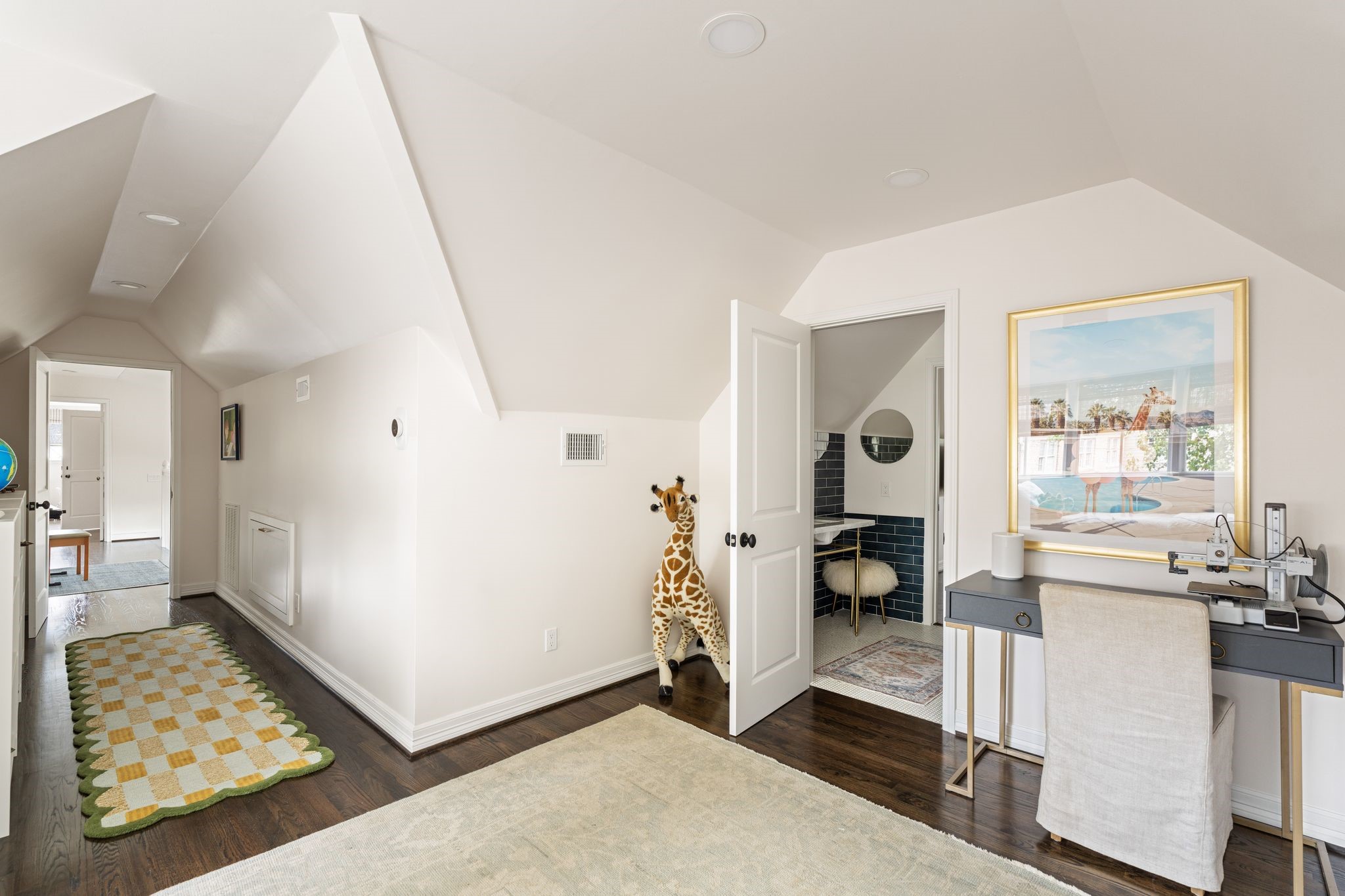  2105 Pelham Drive - 物件實景