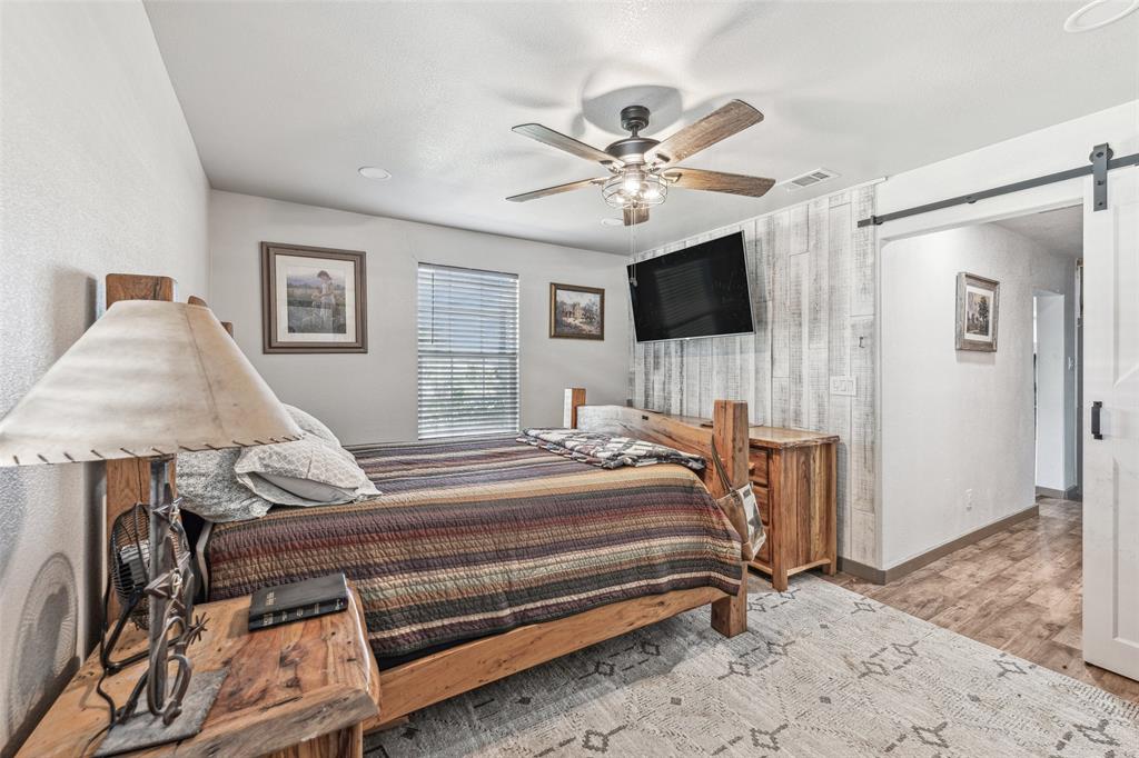 Cleburne, Texas, 76031, United States, 2 Bedrooms Bedrooms, ,2 BathroomsBathrooms,Residential,For Sale,1826745