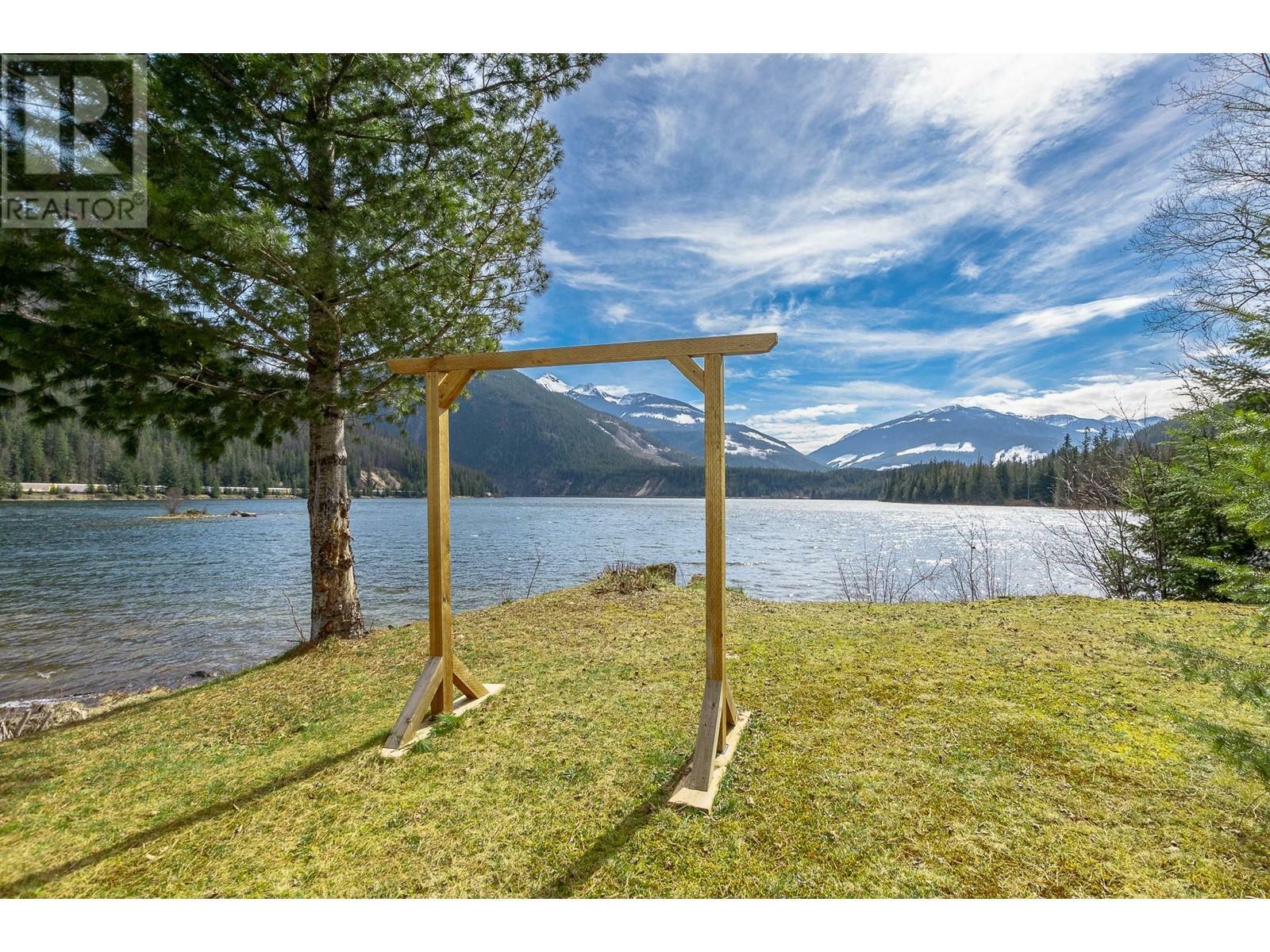 REVELSTOKE, British Columbia, V0E 2S0, CA, 4 Bedrooms Bedrooms, ,2 BathroomsBathrooms,Residential,For Sale,1838033