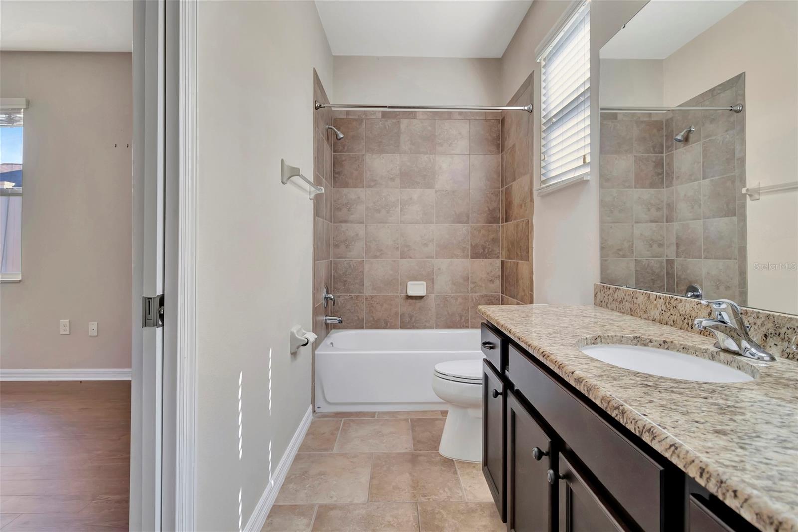 CLERMONT, Florida, 34711, United States, 4 Bedrooms Bedrooms, ,3 BathroomsBathrooms,Residential,For Sale,1987535